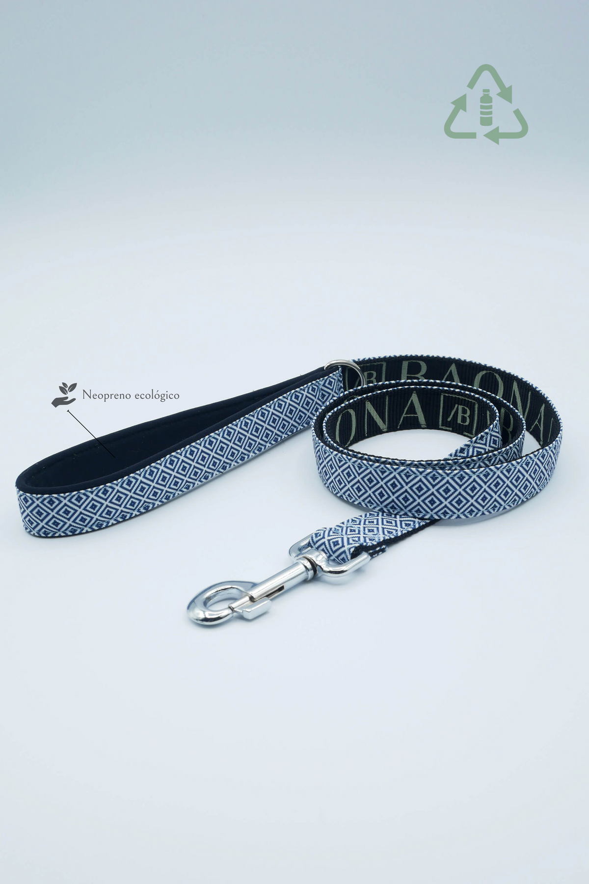 Baona Dogs Zanzibar hundekobbel med blått og hvitt mønster og håndtak polstret med eco-neopren